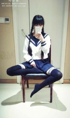 公交车挺进妺妺的小泬_蓝光手机在线观看