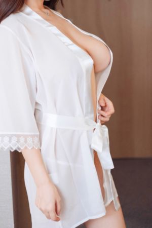 伊人久久大香线蕉av仙人_BD英语免费高清观看