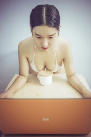 免费男人的加油站app_DVD视频大全