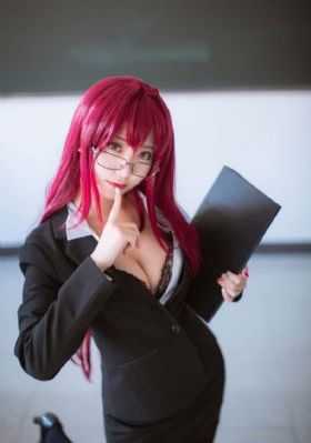 美女张开腿露尿口给男人亲_BD日本电影免费